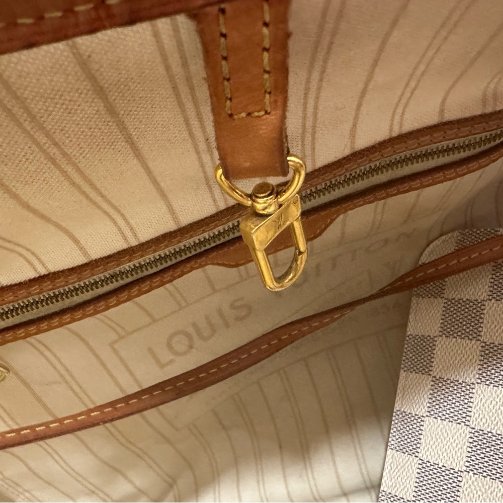 Louis Vuitton Large GM Tote Bag. Authentic Guarantee - Picture 7 of 9